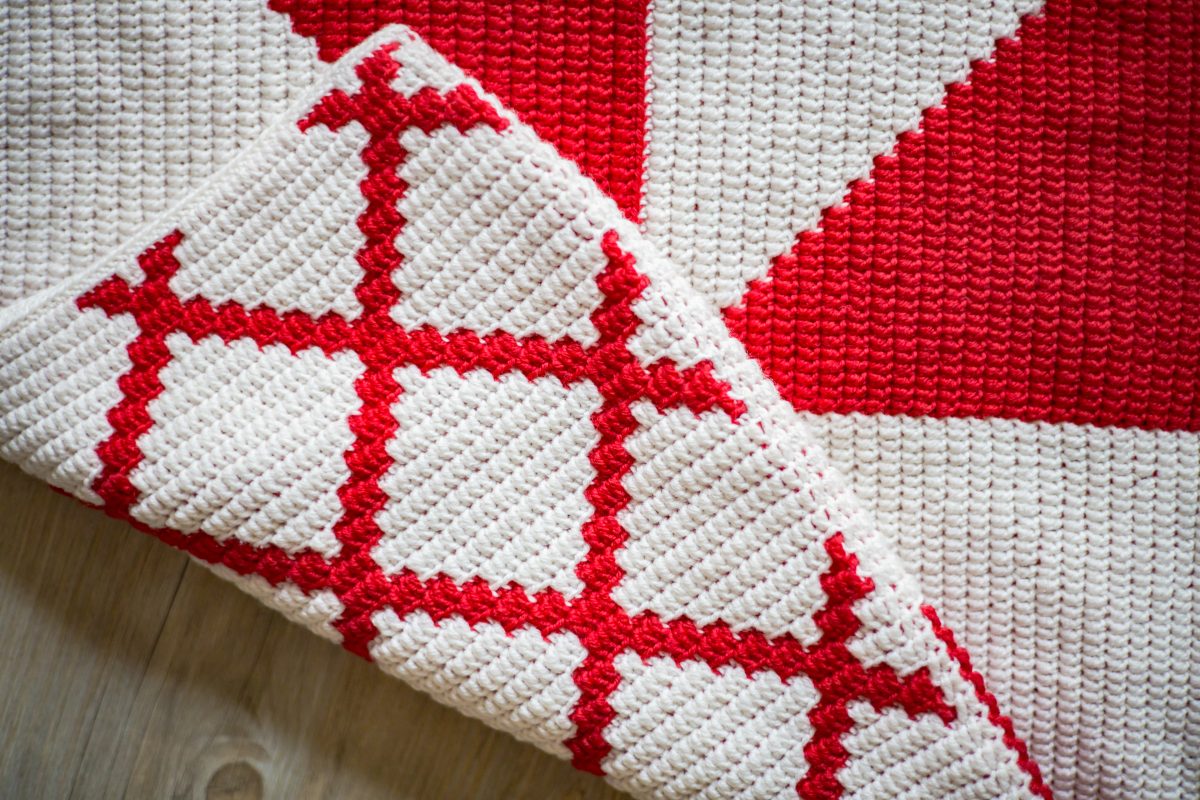 Soothing Beams Pillow Crochet Pattern - Image 3