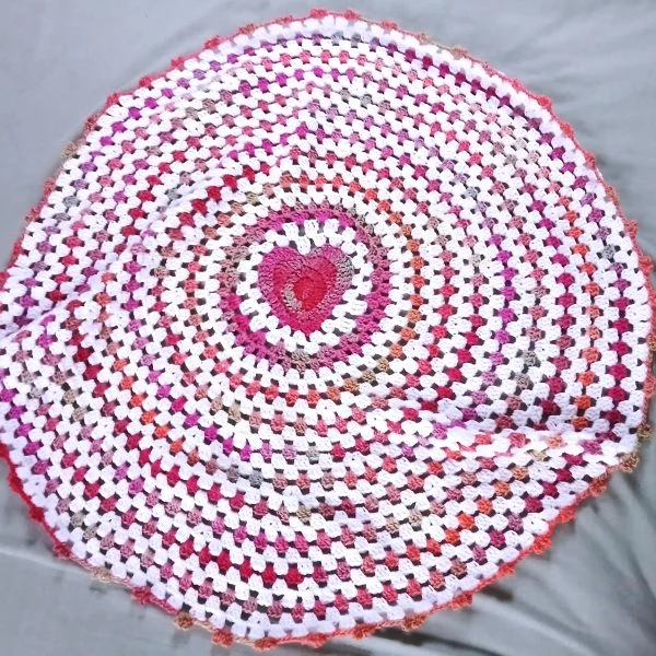 ‘Happy Heart’ Granny Circle Baby Blanket Crochet Pattern